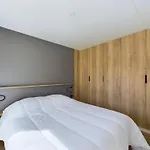 Pour 4 - Domaine Avec Piscine *